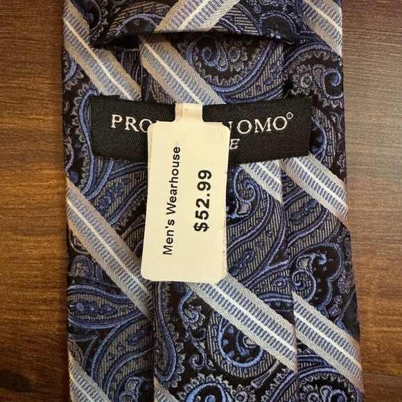 Stylish PRONTO UOMO Silk Blue and Gray Striped Tie - Picture 7 of 10